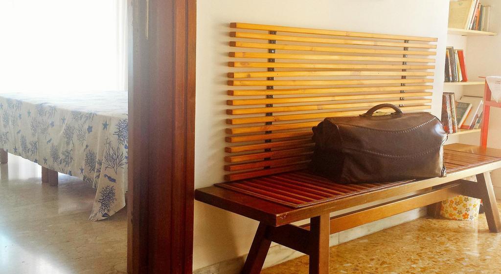 Romulus Rex Otel Dış mekan fotoğraf