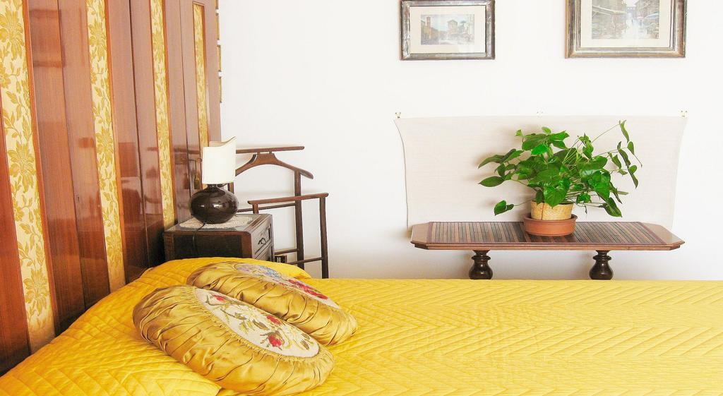 Romulus Rex Otel Dış mekan fotoğraf
