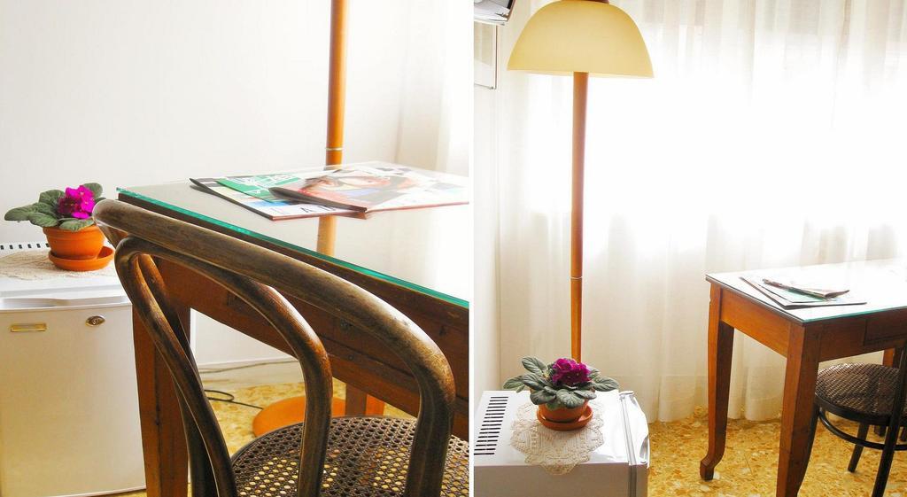 Romulus Rex Otel Oda fotoğraf